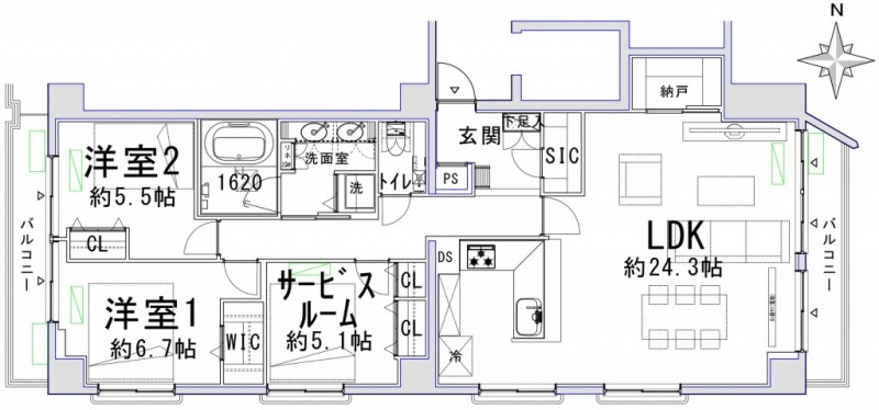 【間取り：2SLDK】専有面積98.07㎡、バルコニー面積9.70㎡の2SLDKの間取りです。納戸付きの約24.3帖の広々としたLDK、ウォークインクローゼット付きの約6.7帖、クローゼット付きの約5.5帖の洋室と約5.1帖のサービスルームがあります。玄関にはシューズインクローゼットを備えています。1620サイズのゆったりとしたバスルーム、ツインボウルの洗面台と水回りもゆとりがあります。2面バルコニーのある住戸です。