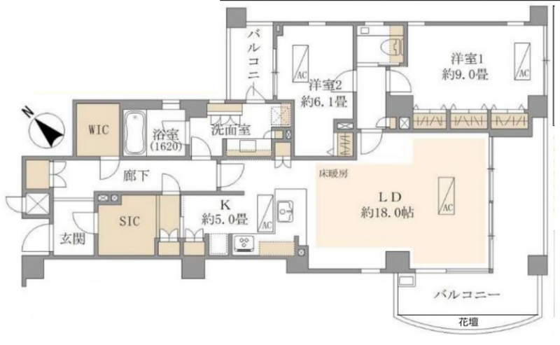 【間取り:3LDK】専有面積102.57㎡、バルコニー面積33.99㎡。床暖房敷設の約18.0帖のリビングダイニングに約5.0帖のキッチン。クローゼット付きの約9.0帖と約6.1帖の洋室があります。