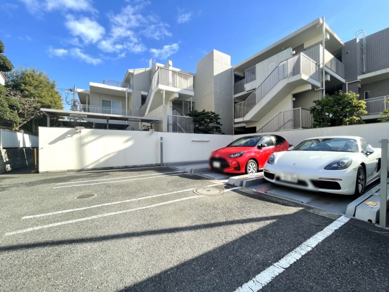 【駐車場】敷地内にある機械式駐車場です。
