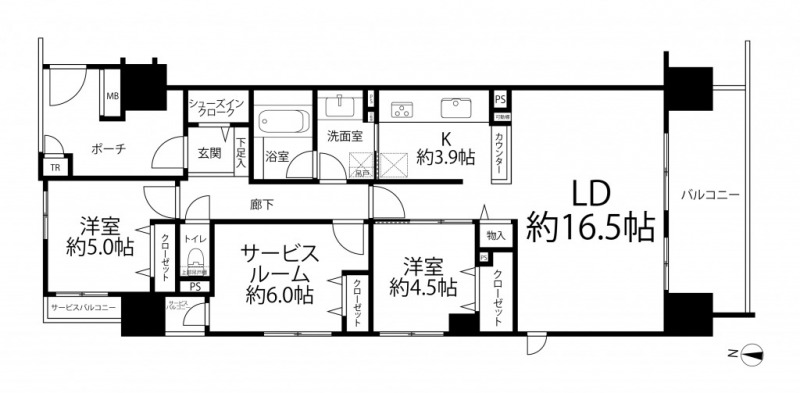 【間取り：2SLDK】専有面積80.67㎡（トランクルーム0.35㎡を含む）、バルコニー面積11.00㎡、サービスバルコニー面積3.13㎡。約16.5帖のリビングダイニングに約3.9帖のキッチン。約5.0帖・約4.5帖の洋室と約6.0帖のサービスルームがあり、それぞれにクローゼットを備えています。陽当たり良好な3方角住戸です。
