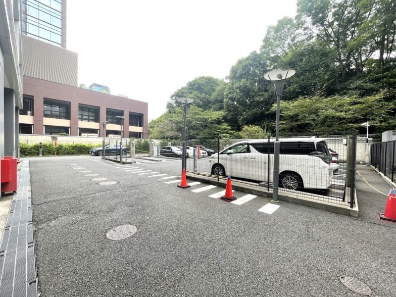 【駐車場】敷地内にある機械式駐車場です。