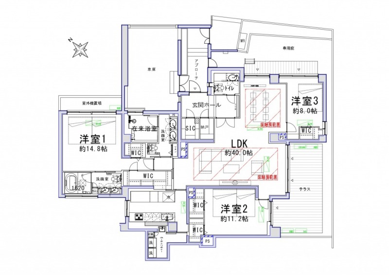 【間取り:3LDK】専有面積185.88㎡。床暖房付きの約40.0帖のリビングダイニングキッチンに、約14.8帖・約11.2帖・約8.0帖の洋室があり、それぞれにウォークインクローゼットを備えています。バスルーム×2か所、ツインボウル洗面台×2か所、トイレ3か所、スロップシンク付きのユーティリティルームなどがあります。納戸やシューズインクローゼットも備え、収納も豊富です。専用庭とテラス、車庫もあり、ゆとりの間取りです。陽当たり良好な角住戸です。
