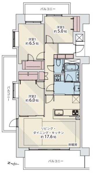 【間取り：3LDK】専有面積81.45㎡、バルコニー面積28.63㎡、アルコープ面積1.89㎡。床暖房付きの約17.6帖のリビングダイニングキッチンに、約6.5帖・約6.0帖・約5.0帖の洋室があり、それぞれにクローゼットを備えています。3面バルコニー付きの開放感のある西・北・東向きの3方角住戸です。