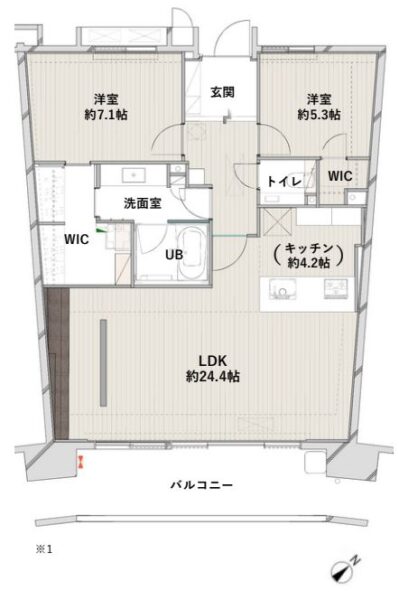 【間取り：2LDK】専有面積85.39㎡、バルコニー面積14.36㎡。床暖房付きの約24.4帖のリビングダイニングに約4.2帖のキッチン。約7.1帖と約5.3帖の洋室があり、それぞれにウォークインクローゼットを備えています。陽当たり良好な南東向き住戸です。

