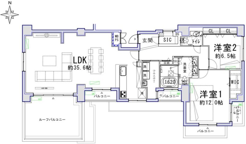 【間取り:2LDK】専有面積126.03㎡、バルコニー面積約12.74㎡、ルーフバルコニー面積約22.14㎡。広々約35.6帖のリビングダイニングキッチンに、ウォークインクローゼット付きの約12.0帖とクローゼット付きの約6.5帖の洋室があり、玄関にはシューズインクローゼットを備えており、収納も充実した2LDKです。1620サイズのゆったりとしたバスルーム、ツインボウルの洗面台、トイレが2か所、スロップシンク付きのユーティリティルームと水回りもゆとりある造りとなっています。最上階フロア1住戸の陽当たり良好な3方角住戸です。