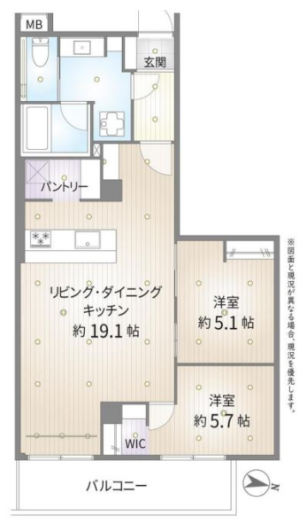【間取り:2LDK】専有面積63.62㎡、バルコニー面積8.55㎡。約19.1帖のリビングダイニングにパントリー付きのキッチン。ウォークインクローゼット付きの約5.7帖・クローゼット付きの約5.1帖の洋室があります。陽当たり・眺望良好な最上階・東向きの住戸です。